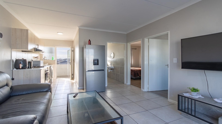 2 Bedroom Property for Sale in Cravenby Western Cape